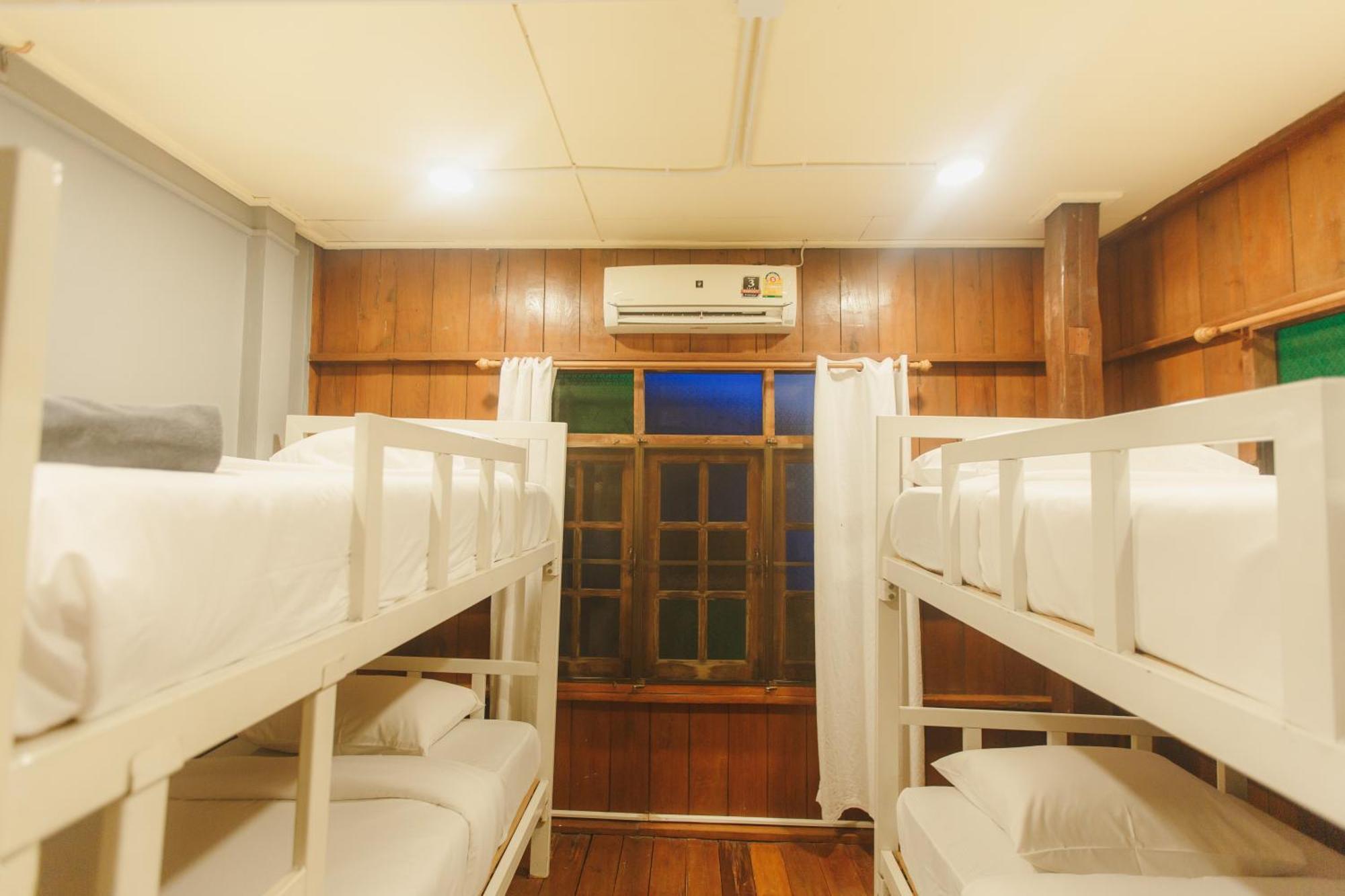 צ'יאנג מאי Agga Cnx Hostel מראה חיצוני תמונה