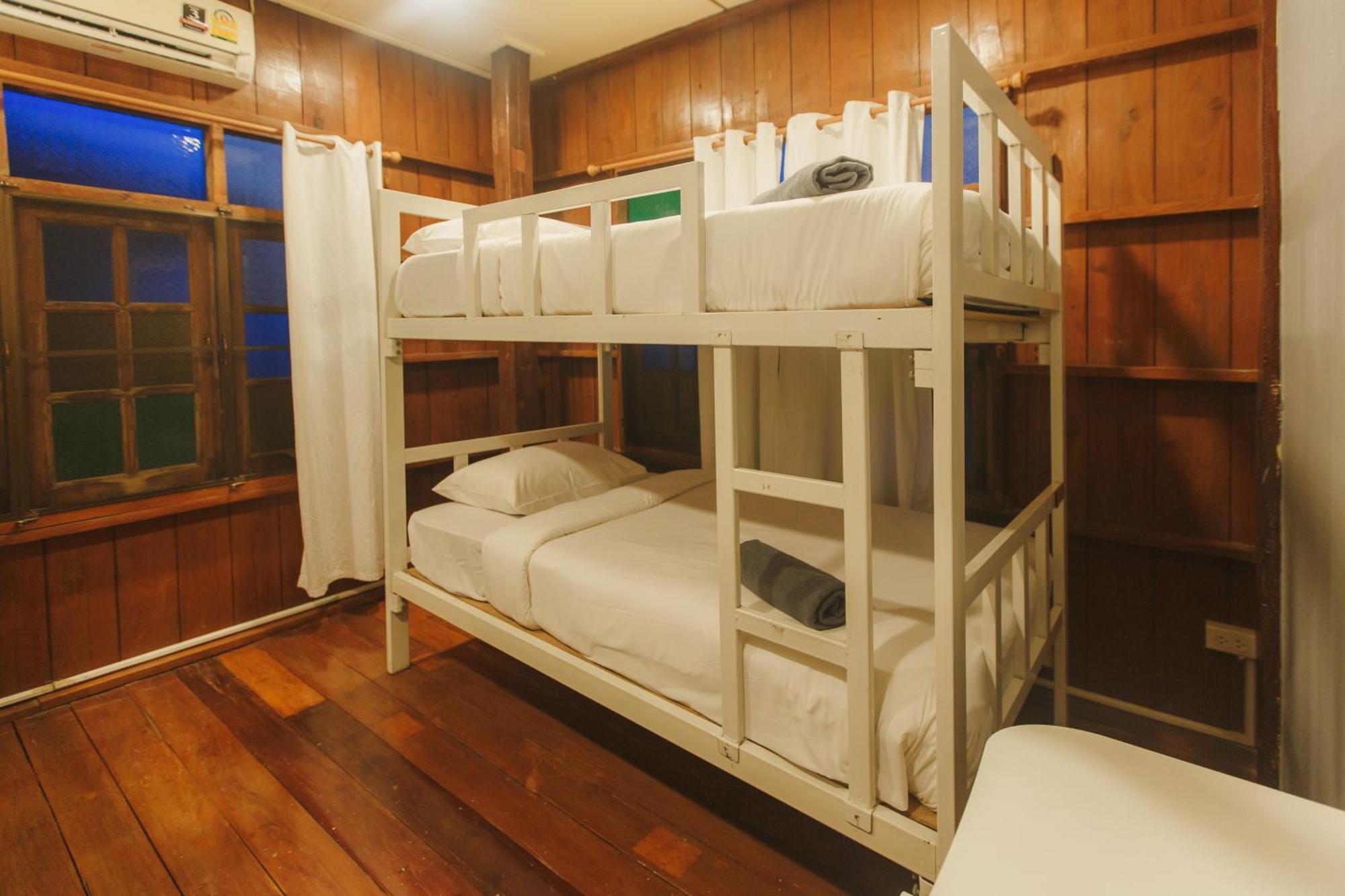 צ'יאנג מאי Agga Cnx Hostel מראה חיצוני תמונה