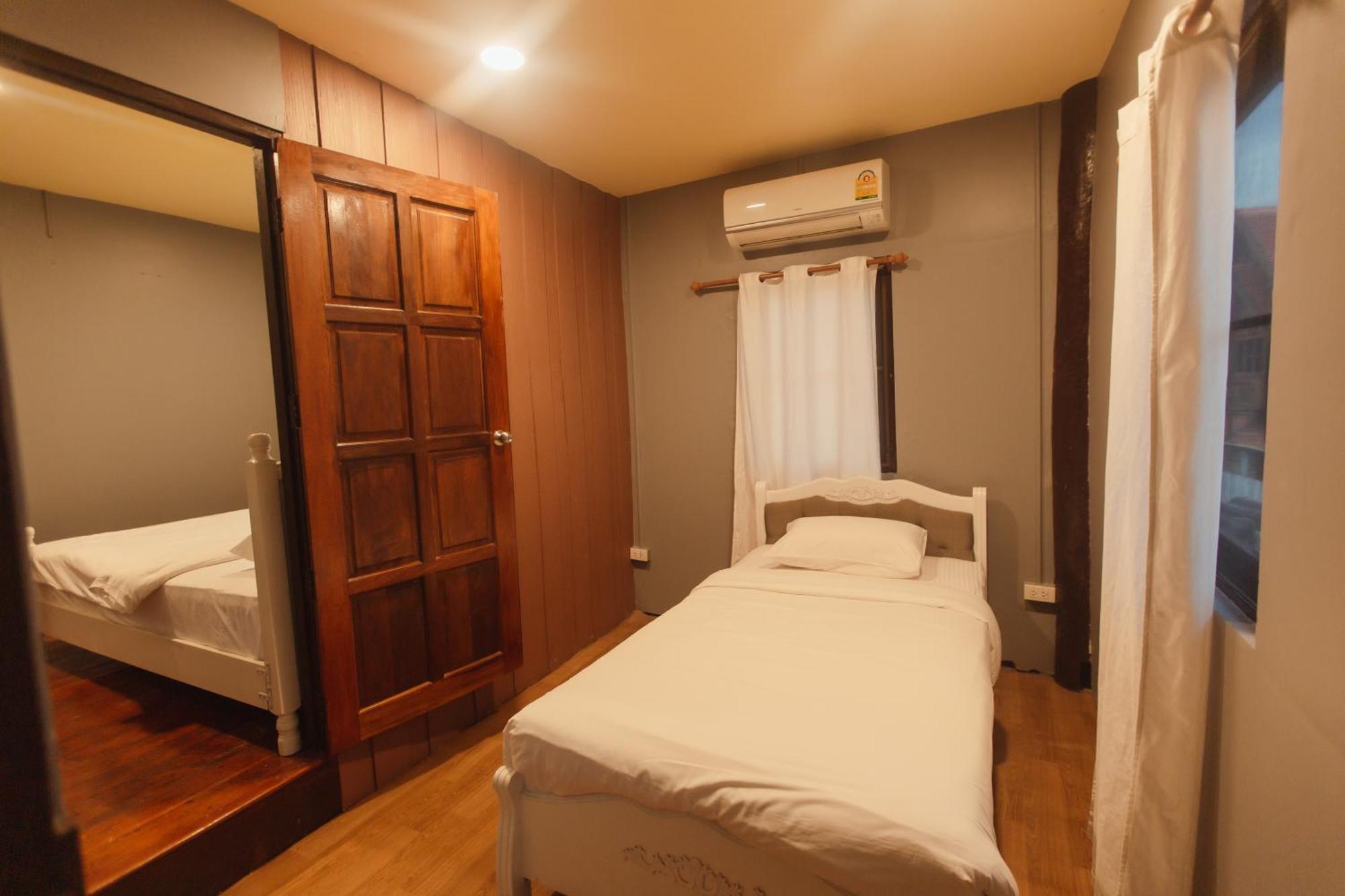 צ'יאנג מאי Agga Cnx Hostel מראה חיצוני תמונה