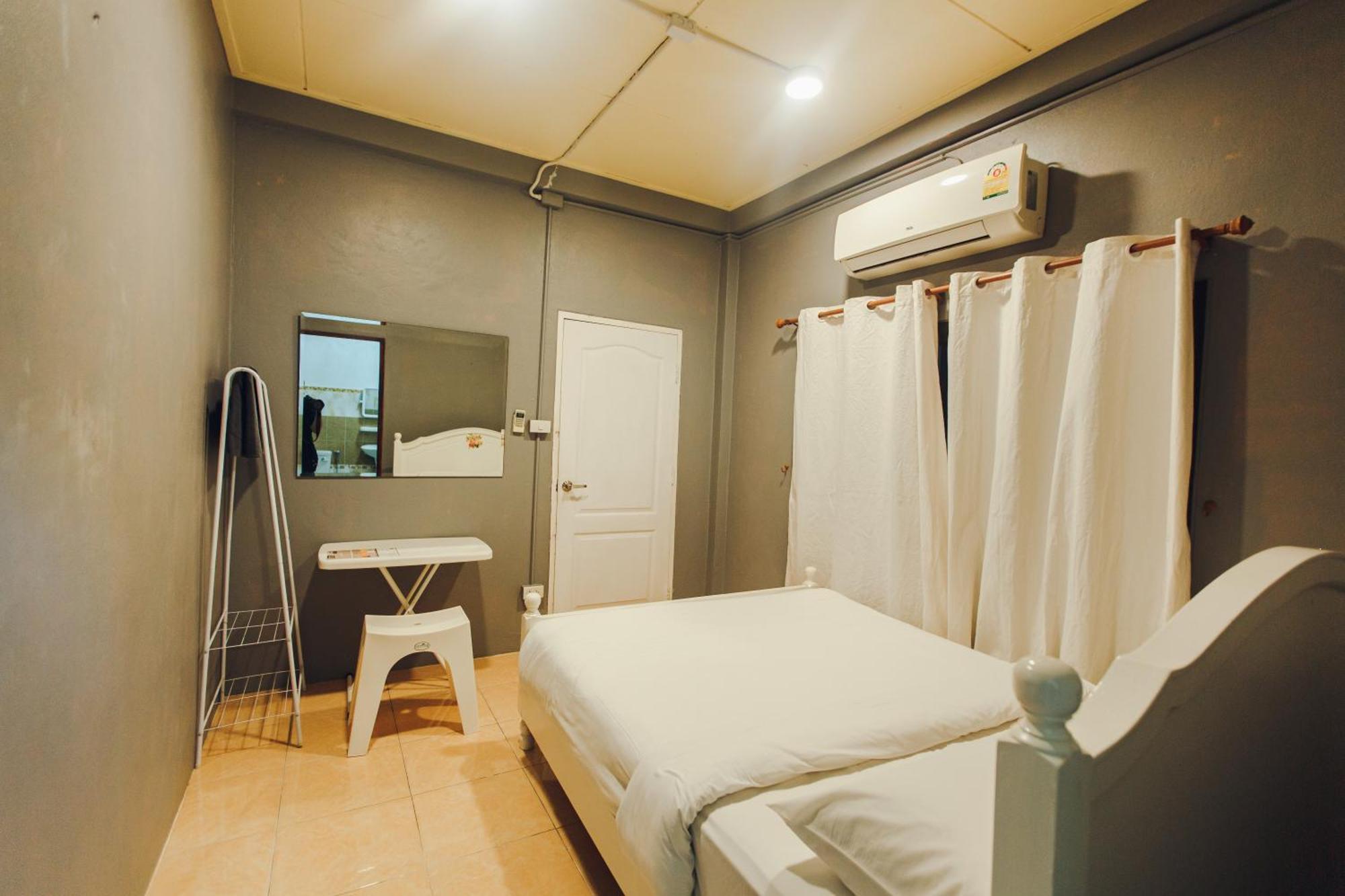 צ'יאנג מאי Agga Cnx Hostel מראה חיצוני תמונה
