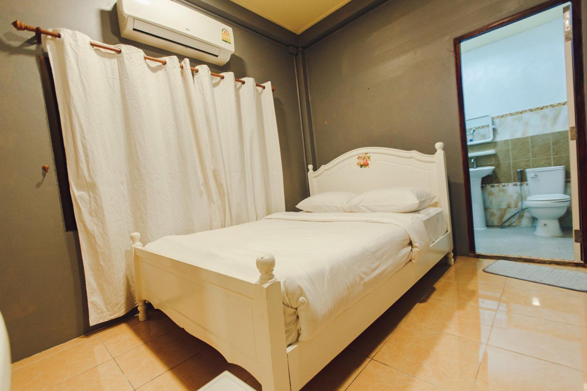 צ'יאנג מאי Agga Cnx Hostel מראה חיצוני תמונה
