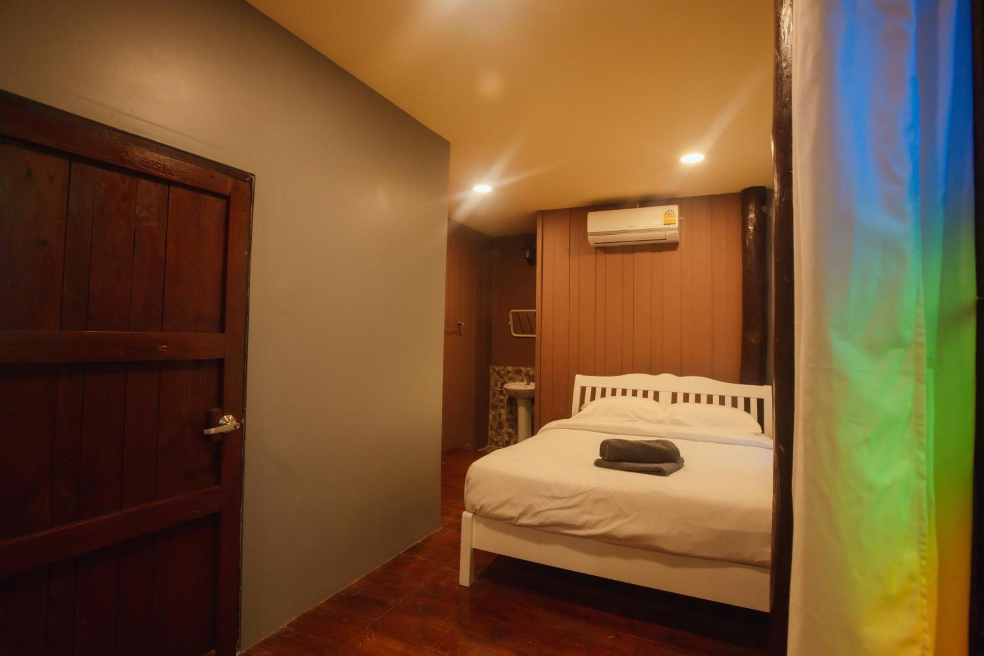 צ'יאנג מאי Agga Cnx Hostel מראה חיצוני תמונה
